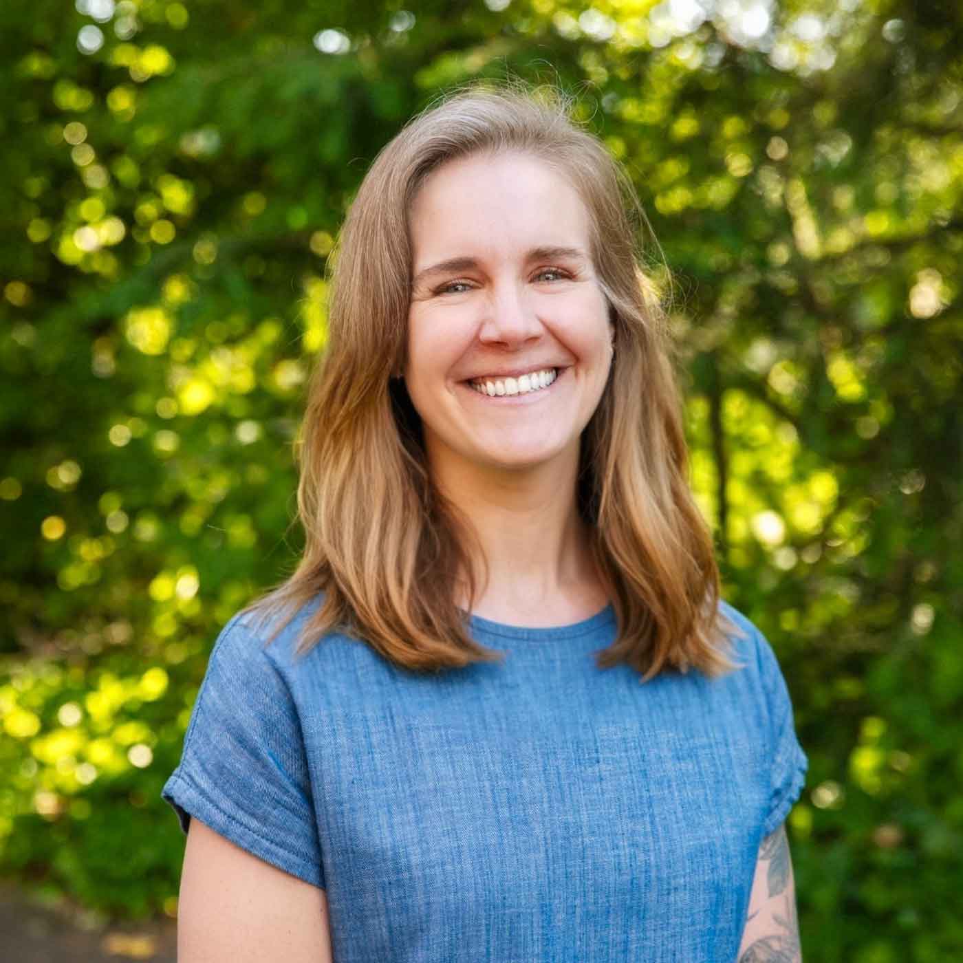 Dr. Leslie Hamlett, Naturopathic Doctor and Midwife, recommending Axobotanica’s physician-led approach to kidney and urinary support.